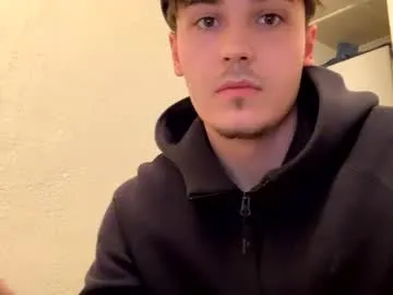 yungstudbev Image 4