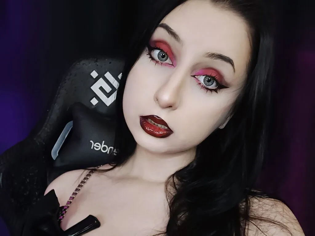 KailyLooly's Thumb Image