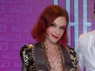 BelleDeJour418's Thumb Image