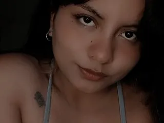 CarolinaMendez21's Thumb Image