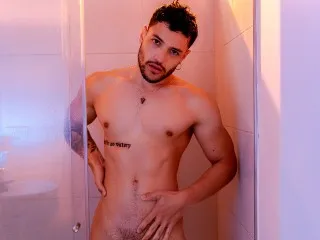 EnzoCapone's Thumb Image