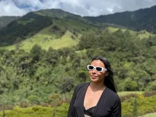 KoralBlum Image 2