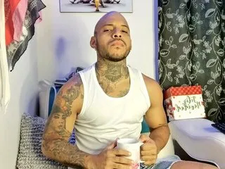 Leenar_key's Thumb Image