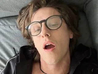 longdickelijah's Thumb Image