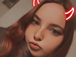 Love_Lunaa's Thumb Image