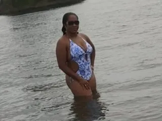 LunaaVelvet Profile Image