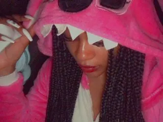 Megan_stails's Thumb Image