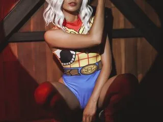 miaaeevans's Thumb Image