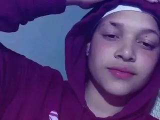 Michell_Rs's Thumb Image