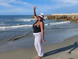 sweetNahileea18's Thumb Image