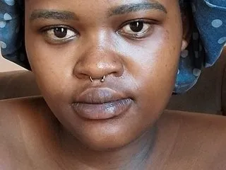 ThickPearlx23's Thumb Image